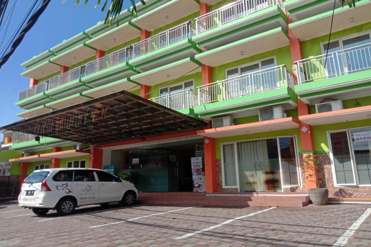 Oyo 90473 Gowin Hotel Kuta  Luaran gambar