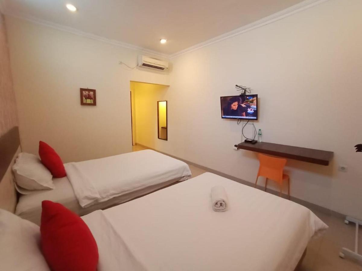 Oyo 90473 Gowin Hotel Kuta  Luaran gambar