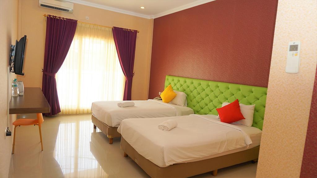 Oyo 90473 Gowin Hotel Kuta  Luaran gambar