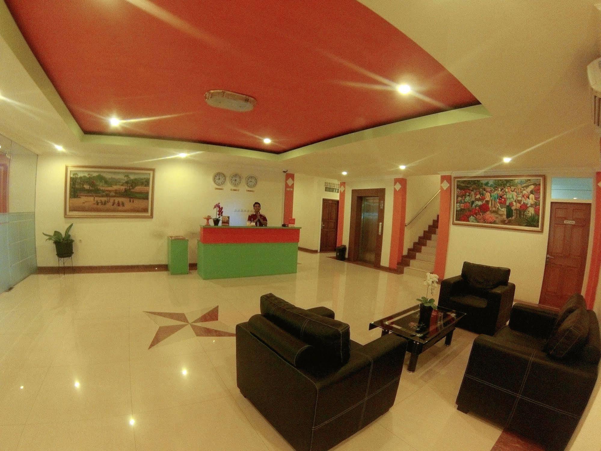 Oyo 90473 Gowin Hotel Kuta  Luaran gambar